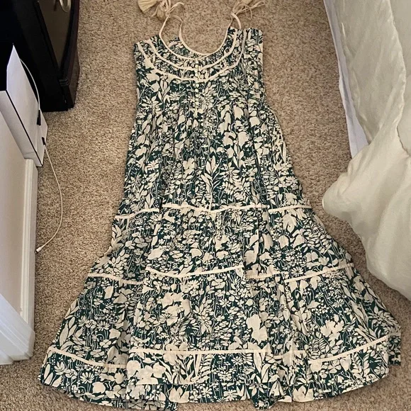 THE GREAT Green and Cream Floral Dress - Picture 1 of 6